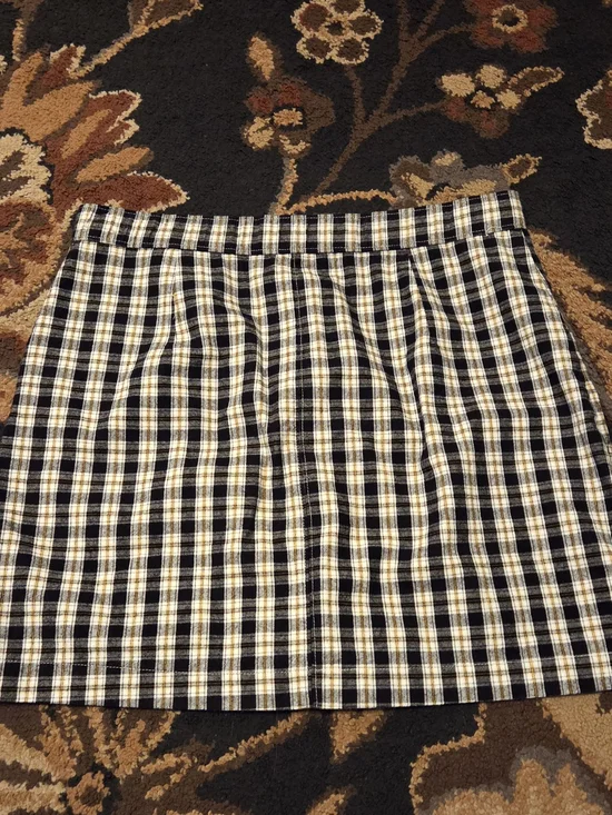 Hollister Navy and Cream Plaid Button-Front Mini Skirt - Picture 3 of 4